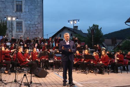 POLETNI VEČER 06 FOTO LJUBO VUKELIČ